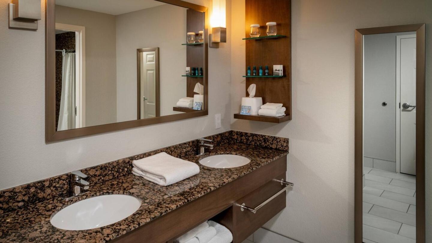 فنادق دلتا باي ماريوت هنتينجتون مول Barboursville المظهر الخارجي الصورة